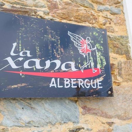لا كاريداد Albergue La Xana المظهر الخارجي الصورة