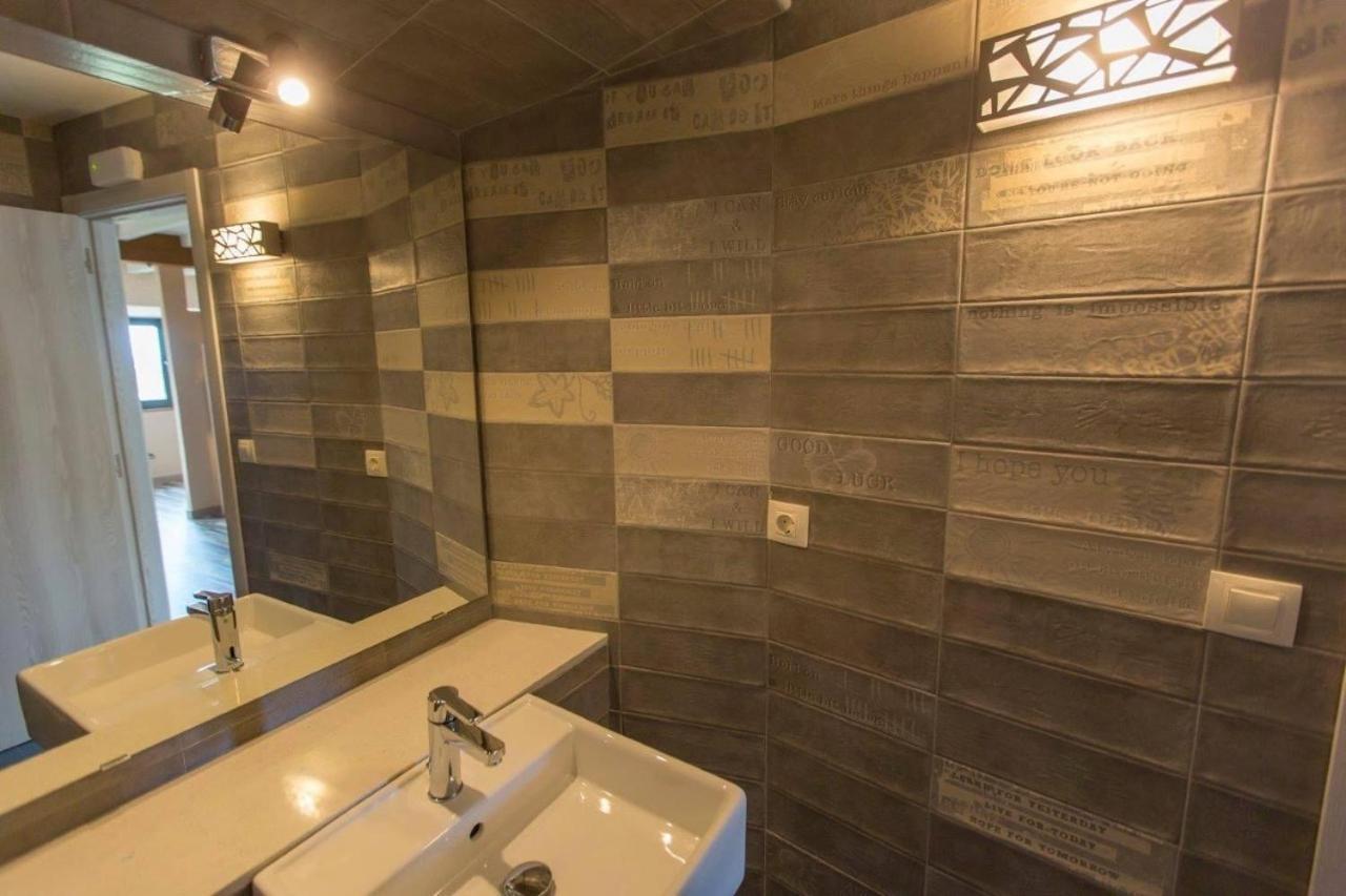 لا كاريداد Albergue La Xana المظهر الخارجي الصورة